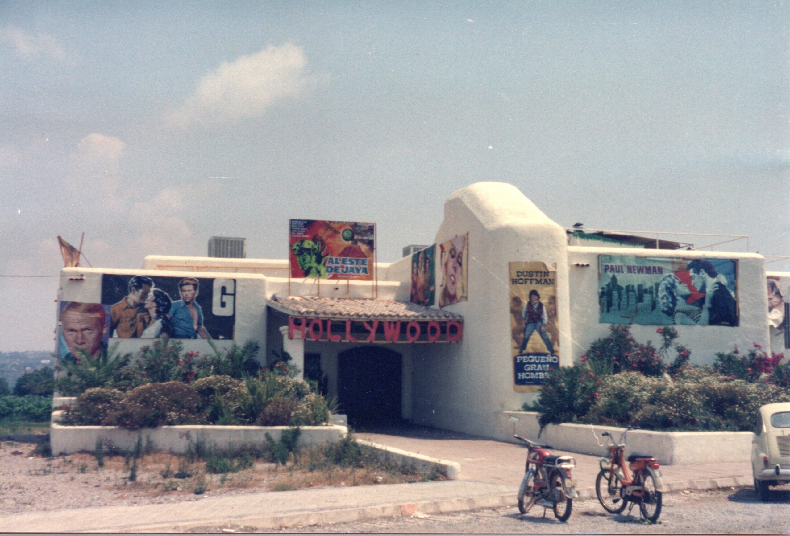 FIFTY-YEARS-OF-BLISS-BY-PACHA-IBIZA-6-scaled